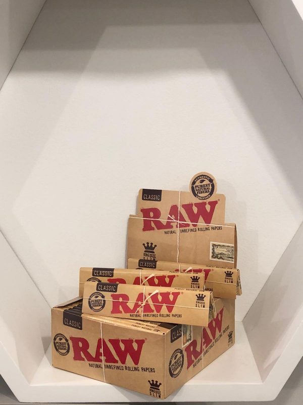 RAW Classic King Size Slim Rolling Paper
